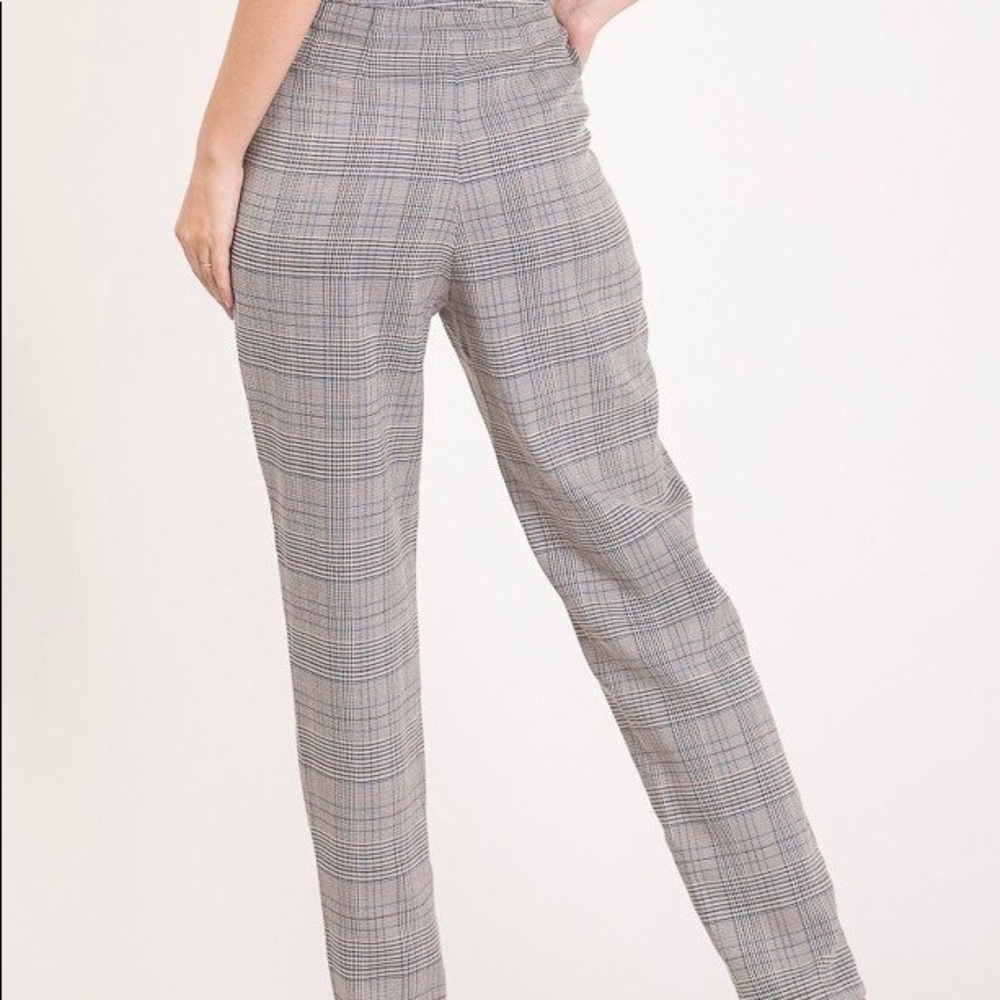 FRONT TIE BLACK & WHITE PLAID w/STRETCH - Picture 8 of 13